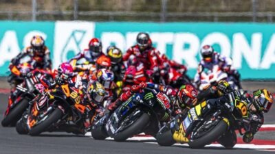 "MotoGP Mandalika 2025 sukses besar, okupansi hotel di kawasan The Mandalika penuh 100% dan 44 penerbangan tambahan dibuka untuk penuhi lonjakan penonton."