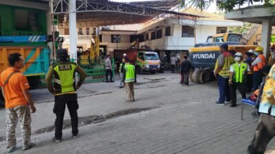 Tragedi Musala Ponpes Al Khoziny: Korban Jiwa Bertambah Jadi 14 Orang, 49 Santri Masih Dicari