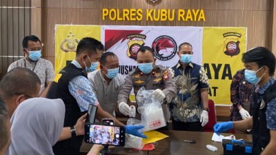 Pemusnahan barang bukti narkotika di Mapolres Kubu Raya, Jumat (10/10/2025).