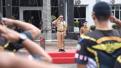Wali Kota Pontianak Edi Rusdi Kamtono menjadi Inspektur Upacara Pembukaan Pelatihan Kapasitas SDM Dishub Pontianak.