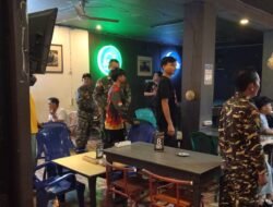 Jaga Keamanan Wilayah, Koramil Tayan Hulu Gelar Patroli Gabungan Bersama Warga