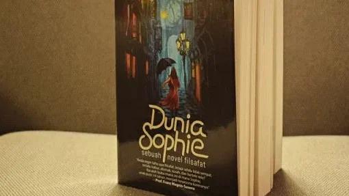 "Bingung mau baca apa sore ini? Temukan 5 rekomendasi buku terbaik dari berbagai genre, mulai dari sejarah, fiksi, hingga inspiratif, yang cocok menemani waktu santai Anda."