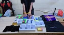 Sejumlah 28 unit handphone senilai puluhan juta saat diamankan oleh petugas Satreskrim Polres Bengkayang. (Dok. Ist)