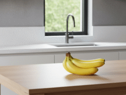 6 Tips Efektif Menyimpan Pisang Agar Awet Tahan Lama, Termasuk Plastic Wrap Batang