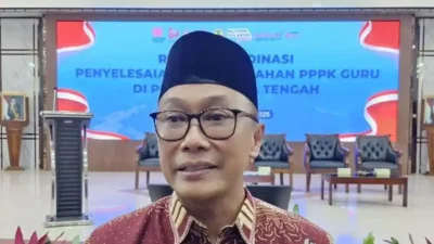 "Kepala BKN Zudan Arif Fakrulloh beri peringatan keras: ASN yang bolos kerja bisa dipecat tidak dengan hormat dan akan kehilangan hak pensiun."