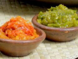 Bukan Sekadar Pedas: 5 Sambal Khas Indonesia yang Bikin Nasi Cepat Habis