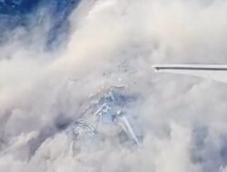 Baru Beroperasi Awal Tahun, Jembatan Hongqi di China Ambruk Sebagian