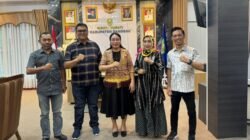 IKSB Sanggau gelar Malam Bedendang IKSB dan festival kuliner Minang pada 21-22 November 2025. Acara terbuka untuk umum dan didukung Pemkab Sanggau.