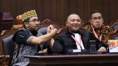 "MK membatalkan aturan hak atas tanah (HAT) 180 tahun untuk investor di IKN. MK memutuskan skema tanah di IKN harus kembali mengikuti UUPA (maksimal 35 tahun)."