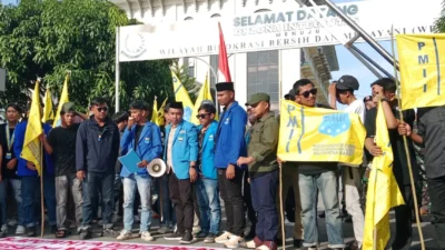 "PMII-Kalbar-Gelar-Unjuk-Rasa-Kajati"