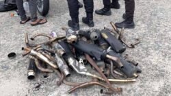 Tumpukan knalpot brong yang disita dalam patroli skala besar, Sabtu (8/11/2025). (Dok. Ist)