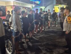 Polsek Parindu Gelar Razia Knalpot Brong di Pasar Bodok, 22 Motor Diamankan
