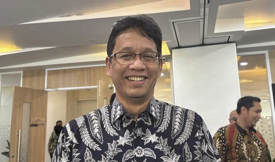 "Menkeu Purbaya minta maaf ke Pemda usai potong TKD 2026 dan diprotes APPSI. Ia tegaskan tujuannya agar Pemda cepat belanjakan 'uang nganggur'."