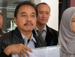 8 Tersangka Ijazah Palsu Jokowi Segera Diperiksa, Polisi Buka Opsi Penahanan