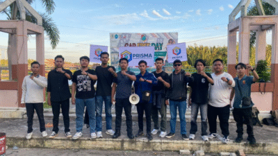 suasana Mimbar Bebas Persatuan Mahasiswa Mempawah (PRISMA) di Waterfront Taman Mempawah yang menuntut kinerja Pemda. (Dok. PRISMA)