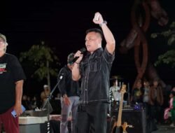 Konser Hari Pahlawan Nasional 2025 Bengkel Seni Putussibau Berlangsung Meriah