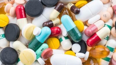 "BPOM umumkan temuan 15 produk jamu ilegal berbahaya. Produk jamu diet dan kopi stamina ini positif mengandung BKO seperti Sildenafil dan Sibutramin."