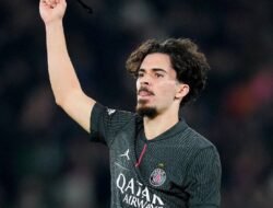 Hat-trick Vitinha PSG, Les Parisiens Kalahkan Tottenham Hotspur 5-3 di Liga Champions