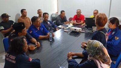 "WHW-Karyawan-diinitimidasi"