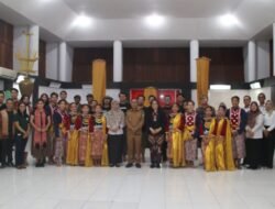 Wagub Krisantus Lepas Tim Kesenian Kalbar ke Parade Tari Nusantara ke-41, Sentil Soal Dukungan Anggaran