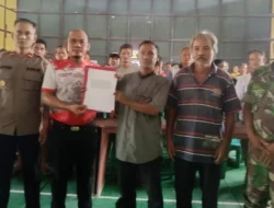 Dinilai Tak Transparan, Warga Desa Bika Tuntut Kades Mundur dari Jabatan