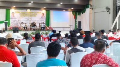 "DPC APRI Sanggau resmi dikukuhkan. Fokus utama kini mendata 3.500 penambang rakyat dan membentuk koperasi agar aktivitas pertambangan menjadi legal dan aman."