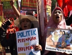 Benarkah ‘Wanita’ Artinya ‘Wani Ditoto’? 5 Alasan Mengapa Kata Ini Dianggap Simbol Patriarki