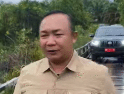 Jembatan ‘Bolong’ hingga Desa Tanpa Tiang Listrik, Potret Nyata Pedalaman Manis Mata Menanti Keadilan