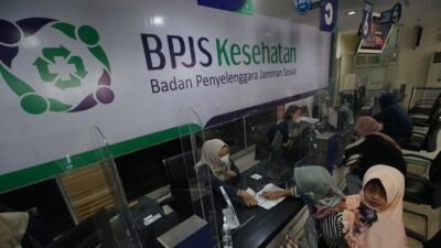 "Kabar gembira bagi peserta JKN! BPJS Kesehatan pastikan layanan cuci darah gratis hingga operasi ginjal ditanggung penuh. Simak rinciannya di sini."
