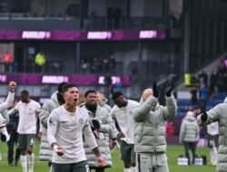 Pedro Neto dan Enzo Fernandez Jadi Penentu! Hasil Liga Inggris: Chelsea Tumbangkan Burnley 2-0