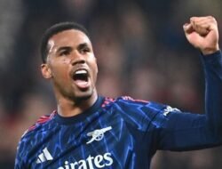 Hasil Slavia Praha vs Arsenal 0-3: Brace Mikel Merino Antar Arsenal ke Puncak Klasemen Sempurna