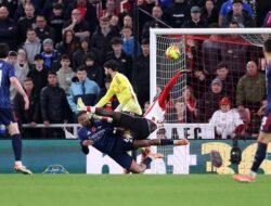 Hasil Sunderland vs Arsenal 2-2: Kemenangan Arsenal Lenyap di Injury Time Akibat Gol Brian Brobbey