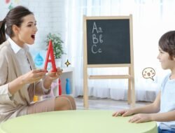 Dompet Tipis Minggir Dulu! Ini 5 Ide Jualan Sambil Kuliah yang Praktis dan Minim Modal