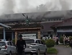RS Bethesda Serukam Bengkayang Terbakar Siang Ini, Asap Tebal Membumbung dari Atap