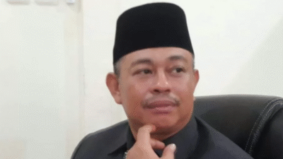 Mantan Ketua DPRD Mempawah periode 2015, Rahmad Satria, yang diperiksa KPK terkait dugaan korupsi proyek jalan Dinas PU. (Dok. Ist)