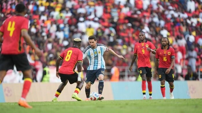 Lionel Messi Cetak Gol dan Assist, Argentina Menang Atas Angola