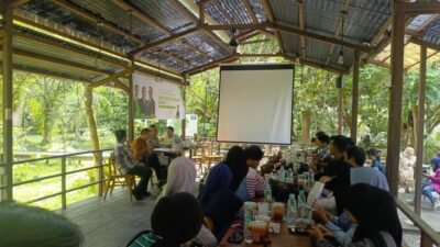 "Memiliki cadangan uranium 24 ribu ton, pakar energi Untan mendorong pembangunan PLTN di Kalbar. Solusi efisien untuk industri smelter dan swasembada energi. "