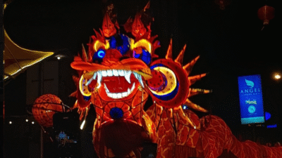 Cap Go Meh 2026 di Pontianak bertepatan dengan Ramadhan. MABT terapkan aturan toleransi: naga wajib berhenti saat adzan dan karnaval dimulai usai tarawih. (Dok. Ist)