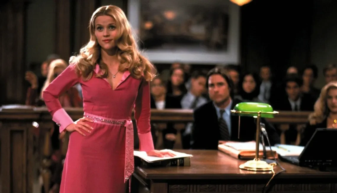 "Cari tontonan yang memberdayakan? Simak 5 rekomendasi film bertema feminisme terbaik yang menginspirasi soal kesetaraan gender dan kekuatan perempuan. Wajib tonton!"