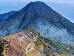 Baru Hobi Mendaki? Ini 5 Gunung ‘Ramah Pemula’ dengan View Juara yang Wajib Kamu Coba