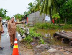 Kejar Tayang Akhir Tahun, Ria Norsan Instruksikan Proyek Jembatan Kakap Dikebut Siang-Malam