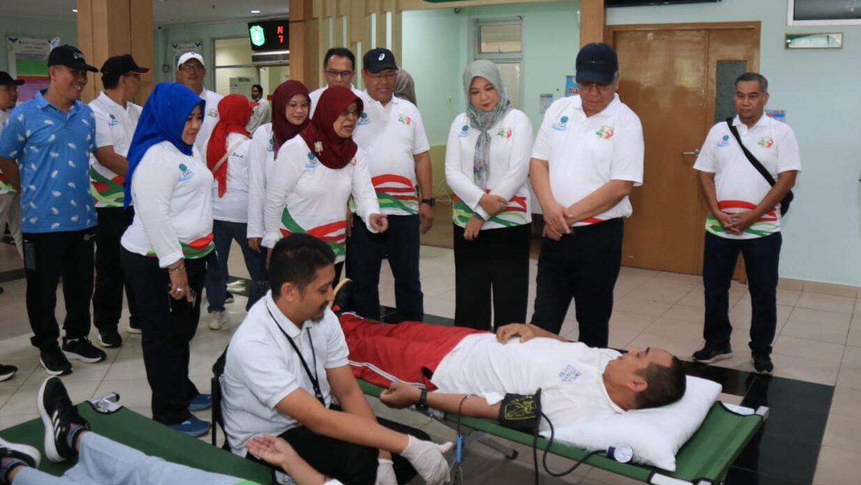 "Rayakan HUT ke-49, RSUD dr. Soedarso resmikan gedung layanan khusus stroke. Pemprov Kalbar dorong peningkatan fasilitas medis dan pelayanan cepat bagi warga."