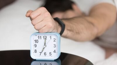 5 Kebiasaan Pagi Merusak Ginjal, dari Menahan Pipis hingga Painkiller