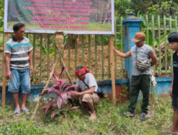 Jangan Diobok-obok: Warga Gelar Ritual Adat Tolak Proyek Paralayang di Bukit Loncek