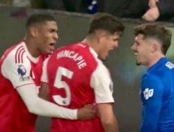 Hasil Chelsea vs Arsenal 1-1: Kartu Merah dan Tekel Keras Warnai Derby London Panas di Stamford Bridge