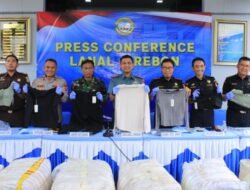 Masuk Lewat Jalur Tikus Kalbar, Penyelundupan Pakaian Ilegal Malaysia Digagalkan di Patimban