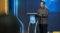 Menteri Dalam Negeri, Tito Karnavian, saat memberikan arahan dalam Musrenbang RPJMD NTB di Kota Mataram, terkait tata kelola pengusulan Pokir dalam APBD. (Dok. Ist)