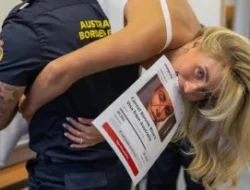 Diduga Produksi Film Asusila, Bintang Porno Asal Inggris dan 17 WNA Ditangkap di Bali