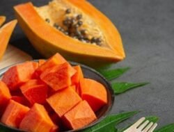 Benteng Alami Lawan Penyakit: 4 Buah Wajib Konsumsi untuk Jaga Imun di Musim Hujan