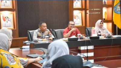 Tanpa Pesta Berlebihan, Sujiwo Isi Malam Tahun Baru dengan Resmikan Tugu Gaforaya dan Galang Dana Bencana